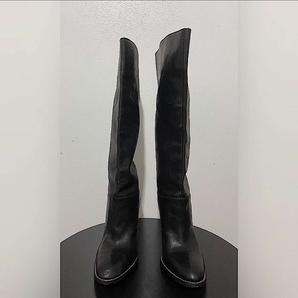 STEVE MADDEN boots real leather size 8.5